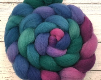 Handpainted BFL Wool Roving - 4 oz. CARNIVAL - Spinning Fiber