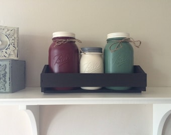 Farmhouse Jars Red/Cream/Green with Tray