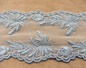 EMBROIDERY blue - 8 cm - on nude mesh