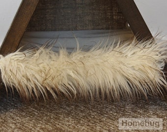 Fur decoration for the teepee, accessory for the teepee for pets