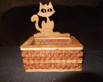 Stacked Weave Basket with Theme