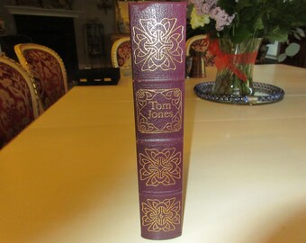 THE HISTORY of TOM Jones A Foundling
