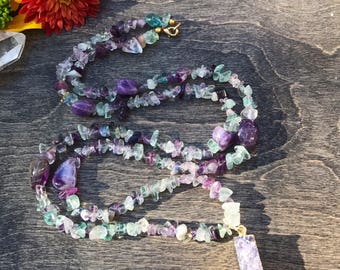 Fluorite, amethyst and druzy bar beaded necklace, gemstone chip necklace, energy healing necklace, purple necklace, crystal necklace