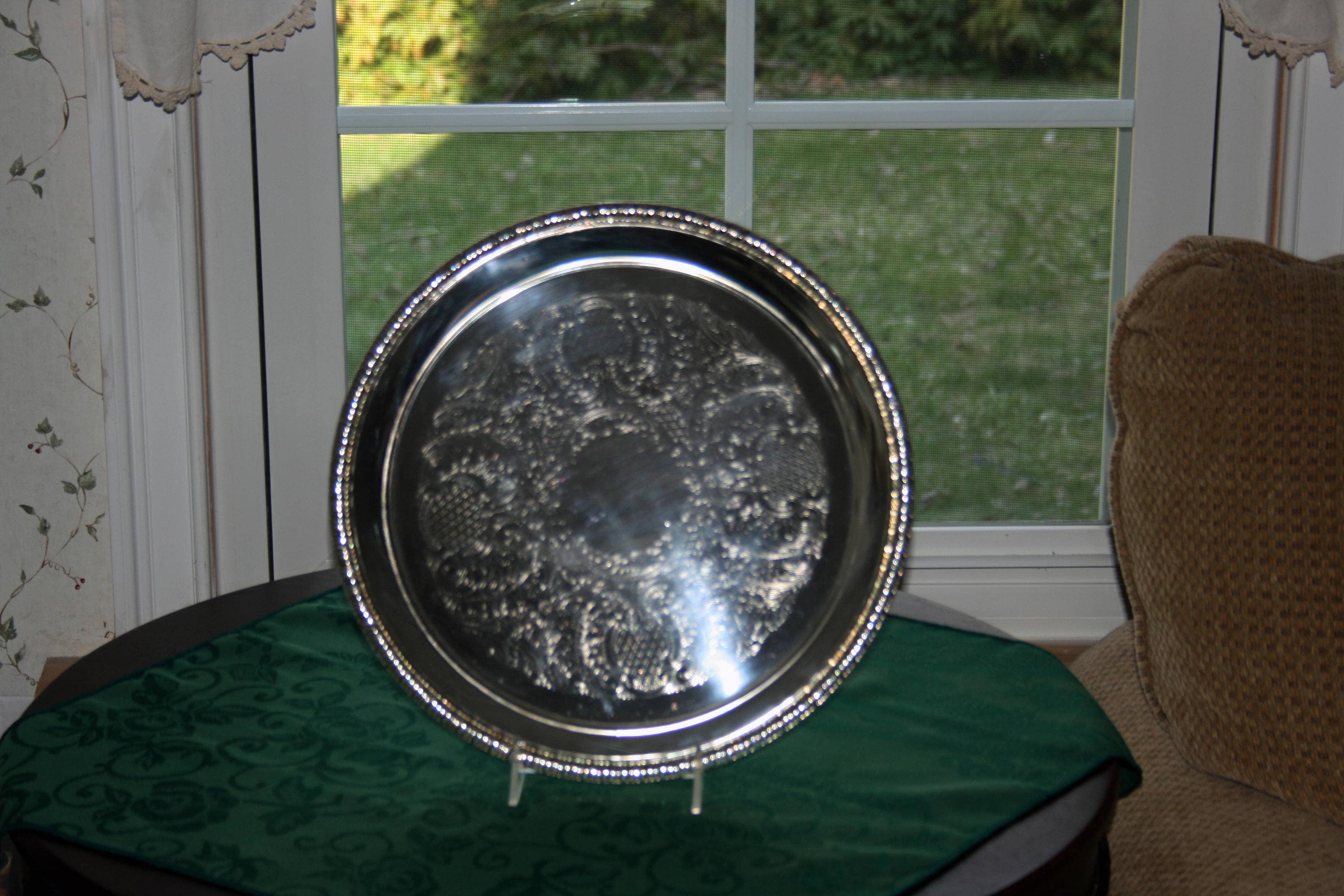 Vintage William Rogers Silverplate 670 Round Pierced Galley Serving