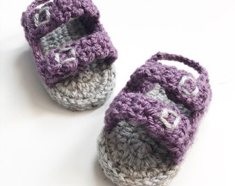 Crochet baby sandals, baby shoes, baby booties. FREE SHIPPING