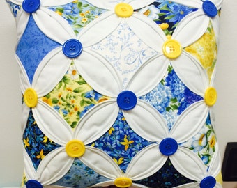 Cathedral window pillow
