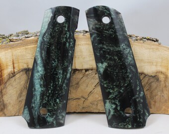 1911 Full Size Pistol Grips Green Black Composite (59A)