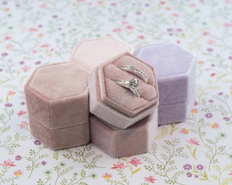 Velvet ring box - Hexagonal ring box - Wedding gift - Dusty Rose - Light Pink - Pale Dogwood - Lavender