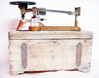 Vintage Newark Scale Works Triple Beam OHAUS GRAM SCALE with Wood Storage Box