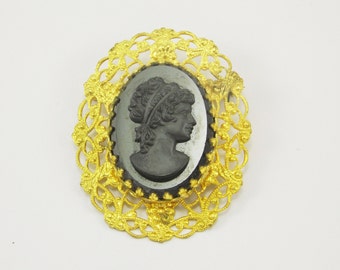 Gift for grandmother gift Vintage jewelry Vintage brooch gold Brooch antique brooch estate jewelry black brooch retro brooch antique jewelry
