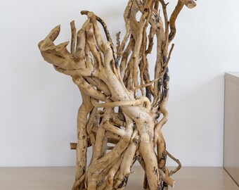 Ivy decorative sculpture