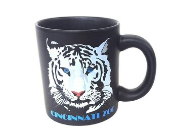 Vintage Cincinnati Zoo Coffee Mug White Tiger Black Ceramic Cup Illustrated Graphic Art Animal Face Cartoon Lion Souvenir Epsteam Gift