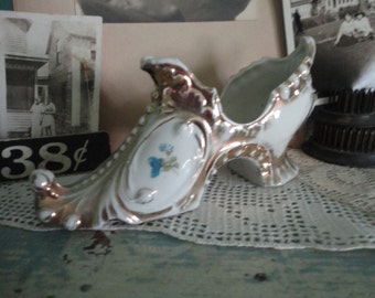 Pretty porcelain shoe with gold accents Made in Germany