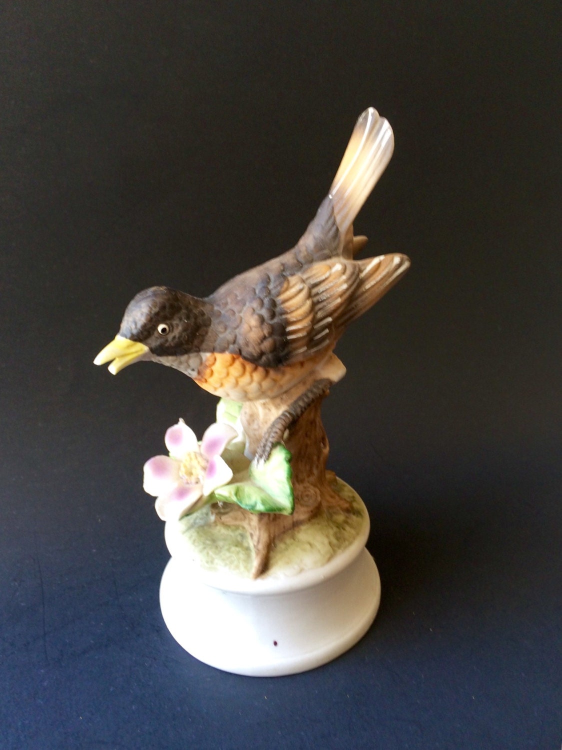 Vintage Royal Crown bird figurine