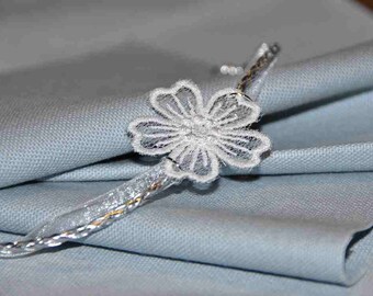 Original lace Bracelet for her style.