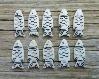 10 Carved Bone Fish Beads, 1.75"