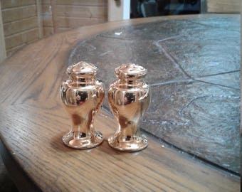 Vintage gold salt and pepper shakers