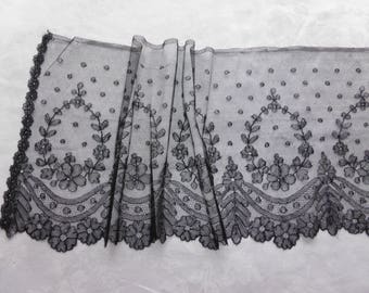 Ruffle CRINOLINE black Chantilly lace French decor wreaths - Napoleon III-30 / 550cm