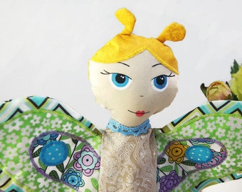 Poupée de jouet textile papillon, papillon bleu marionnette, poupée marionnette animaux, cadeau pour fille, une poupée de chiffon à la main pour fille