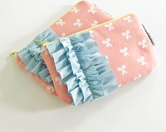 mini ruffle clutch -- beauty school bows