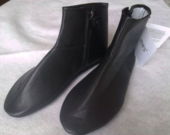 Uniquely Designed Genuine Leather Slippers