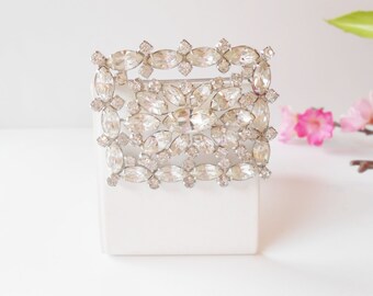 Rhinestone Brooch, Weiss Brooch, Vintage Weiss, Rhinestone Pin, Costume Jewelry, Glamorous Brooch, Wedding Bridal