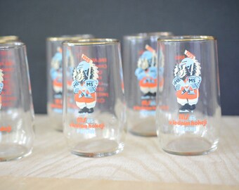 Vintage glassware, gold rimmed, hockey, Proka, Vlednim Hokeji, 1985, juice glasses