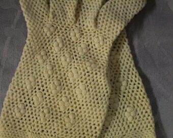 Vintage Crochet Lace Ladies Off White Dress Gloves