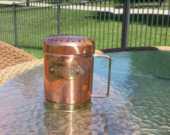 Copper and Brass Salt or Pepper Shaker - Vintage Shaker Made in Portugal - Farmhouse Kitchen Decor