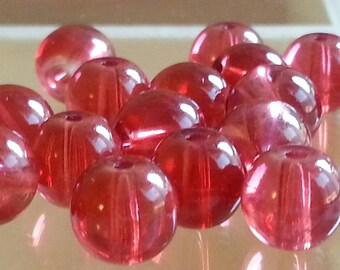 10 red glass beads 8 mm diameter, hole 1 mm
