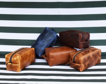 Leather Dopp Kit Groomsmen Gift Customize Leather Toiletry Bag Men's Leather Custom Dopp Kit Third Anniversary Gift Leather Gift