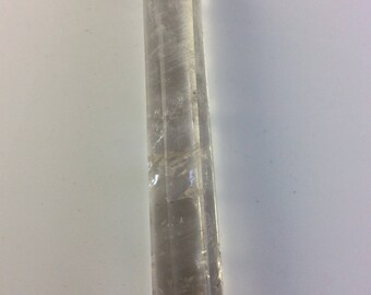Quartz Rock Crystal Wand -- Chakra Healing Stick Power Crystals Noble Stone Purification Crystal Reiki Meditation