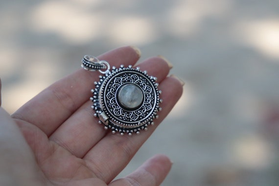 MOONSTONE PILL BOX - Embossed Silver plating - Mantra Box - Crystal - Gemstone - Stash box Necklace - Festival - Perfume - Vintage Jewellery