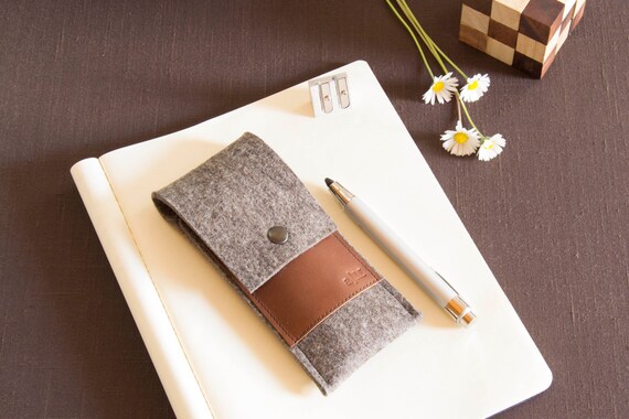 Felt and leather PEN HOLDER, sunglasses case, pencil case, grey and brown, wool felt, handmade, made in Italy