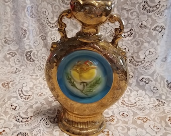 Vintage Jim Beam Collector Decanter Gold with Yellow Rose