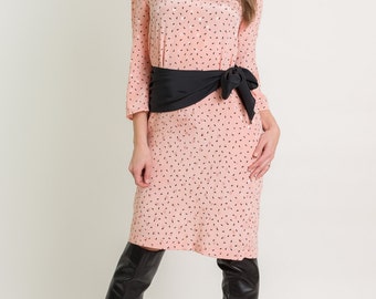 Vintage Peach And Black Paisley Sash Dress (Size Medium)