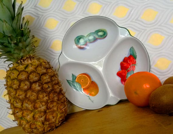 Royal Worcester Fruits Pattern English Bone China Trefoil Royal Worcester Fruits Pattern English Bone China Trefoil