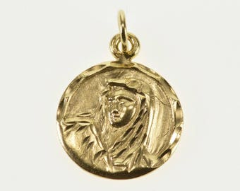 14k Round Mother Mary Baby Jesus Christian Charm/Pendant Gold