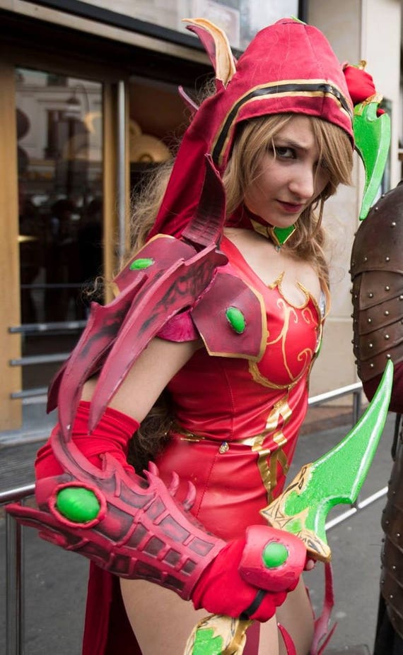 of warcraft store World cosplay