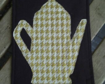 Gold tall Coffee pot appliqué mugrug Hot Pad on black.