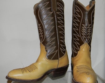 vintage cowgirl boots sz 6 womens 60s crop leather cowboy boots NOCONA
