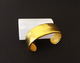 Designer Signed Vintage Bracelet, Cuff Bracelet, Costume Jewelry, Jewelry Accessories, Ladies Bracelet, Cuff Bangle Bracelet, Womens Jewelry