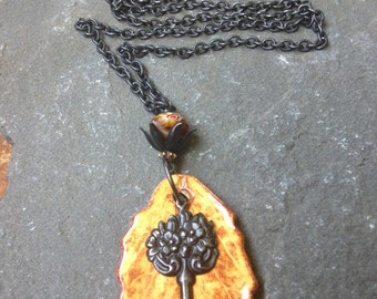 SALE!! Sunny Day Leaf Pendant Necklace, ceramic leaf, vintaj, fall, summer chain