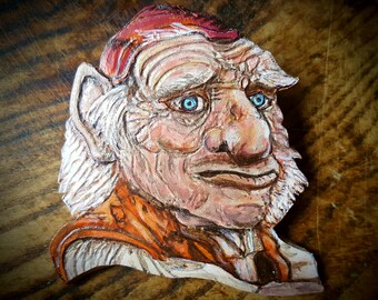 Labyrinth Inspired Leather Hoggle Brooch