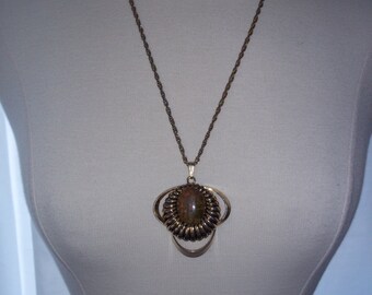 Vintage 1960's 70's Agate Gemstone Pendant and Necklace Costume