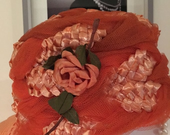 Vintage 1960’s hat.Classic pillbox style.
