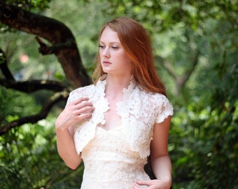 Isolde French Lace Bolero