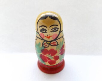 Lovely Vintage Miniature Hand Painted Russian Doll Babushka Matryoshka.