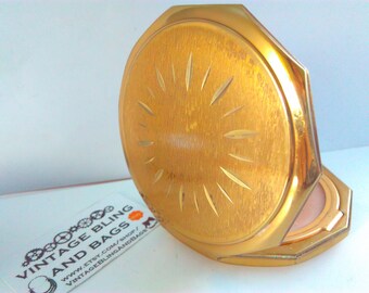 7.8cm Vintage octagonal Stratton powder compact, engine turned Stratton compact, vintage compact, Stratton compact, vintage powder compact