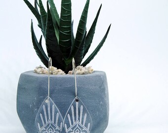 Laser Cut Acrylic Earrings - Spike